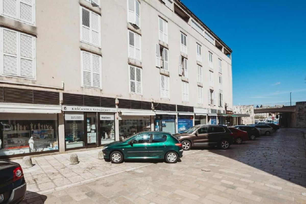 Apartment Double S City ​​Centre Zadar Buitenkant foto